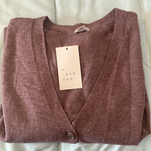 NWT Mauve Cardigan - Picture 3 of 3